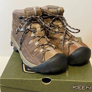 KEEN Targhee II Mid Hiking Boots 8.5
